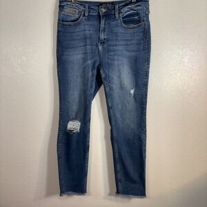 Judy Blue Women's 11/30 Blue Med Wash Mid Rise Distressed Tattered Denim  Jeans‎